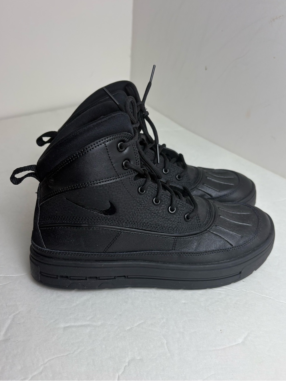 Nike Youth Black High-Top Winter Boots US 5.5 y